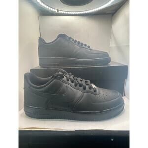 [CW2288-001] Men’s Nike Air Force 1 Low ‘07 Triple Black 11.5